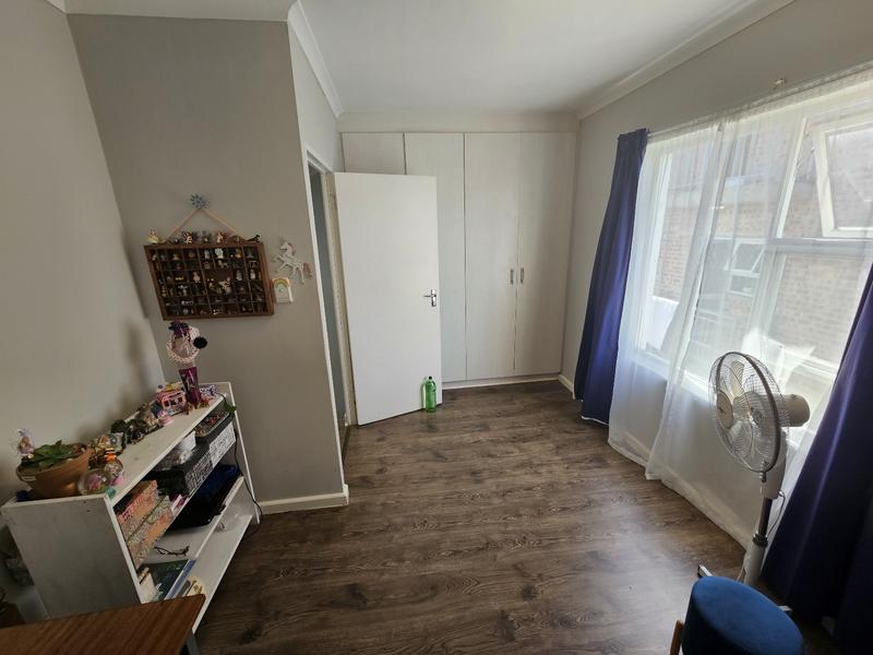 4 Bedroom Property for Sale in Mowbray Western Cape